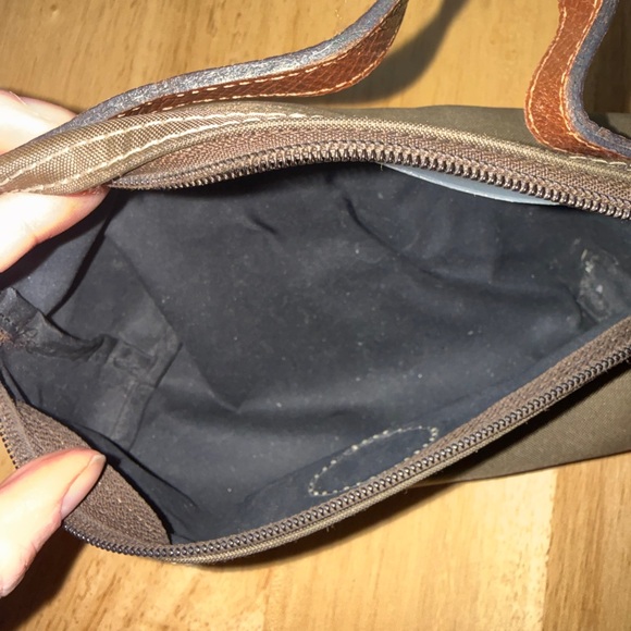 Longchamp Tan Nylon Cosmetic Bag – Leather Handle - Picture 3 of 5